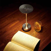Charger l&#39;image dans la galerie, Lampe de table rechargeable et tactile